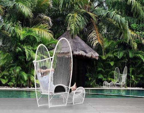Papillon Easy Armchair | Luxury Furniture Kenneth Cobonpue