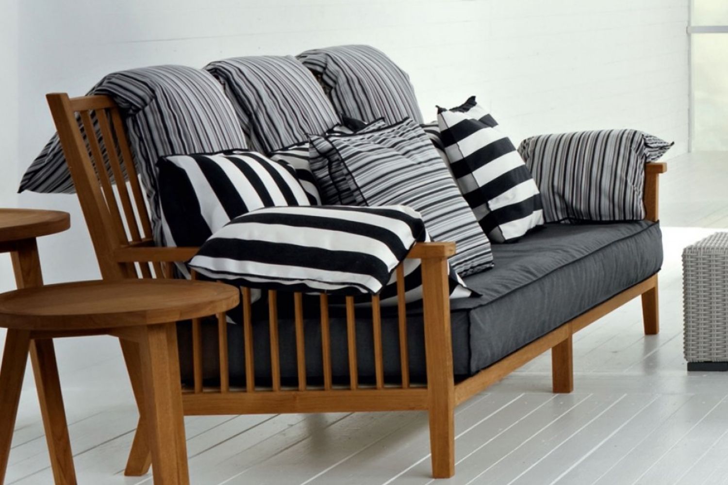 InOut 703 Three Seater Sofa | Luxury Furniture Gervasoni