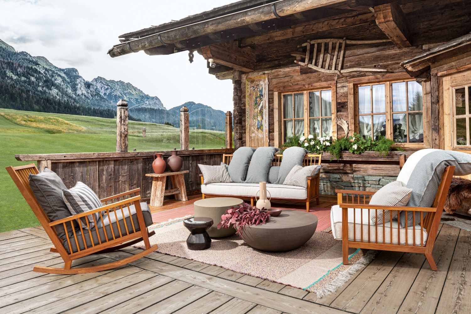 InOut 709 Rocking Chair | Luxury Furniture Gervasoni