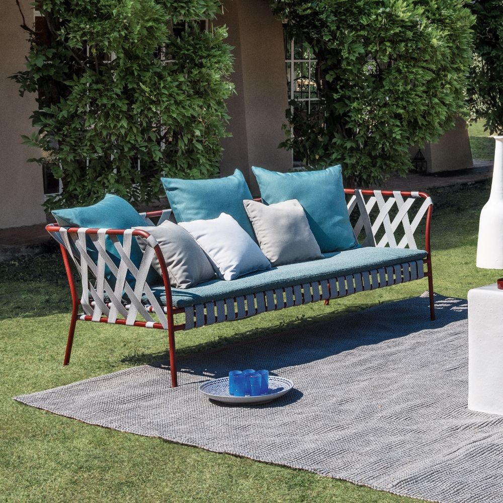 InOut 853 Sofa |  Luxury Furniture Gervasoni