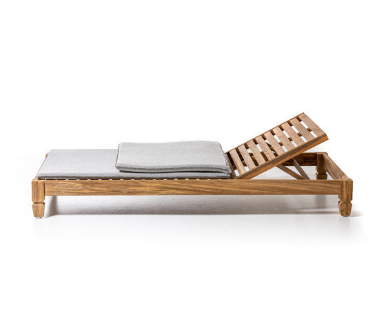 Jeko 81 Recliner Sunbed | Luxury Furniture | Gervasoni