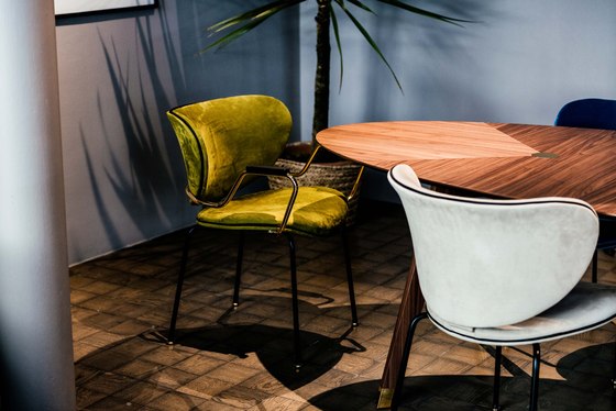 Kalida Dining Chair | Designed by Frighetto | Black Tie