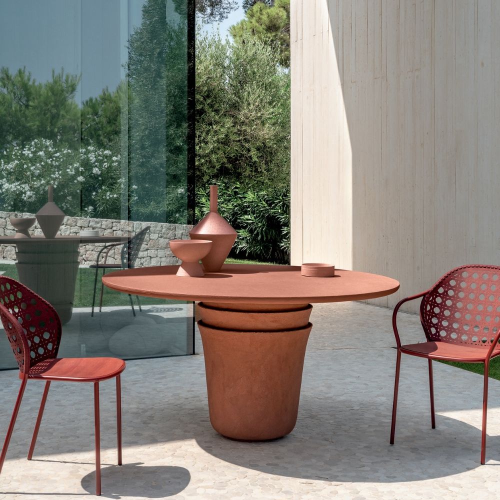 Kasane 38/39 Round Dining Table | Luxury Furniture | Gervasoni