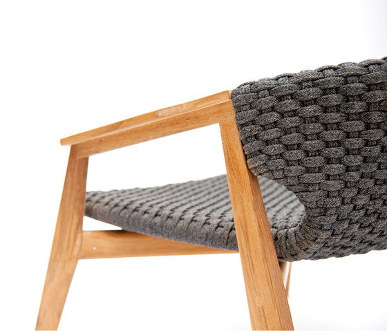 Knit Lounge Chair | Outdoor Luxury Furniture | Ethimo