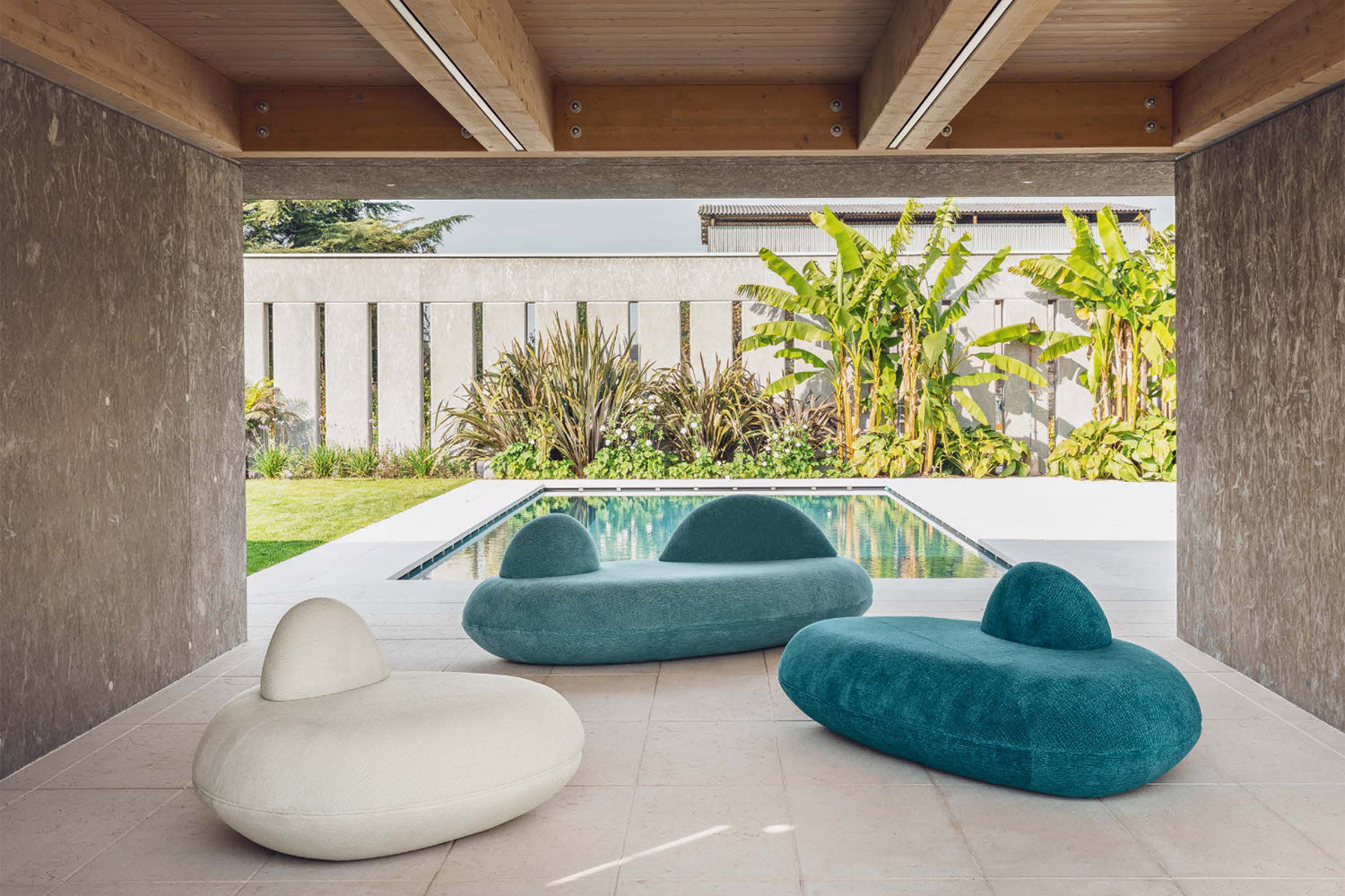 Kosmos L by Midj Contemporary Sofa by Karim Rashid