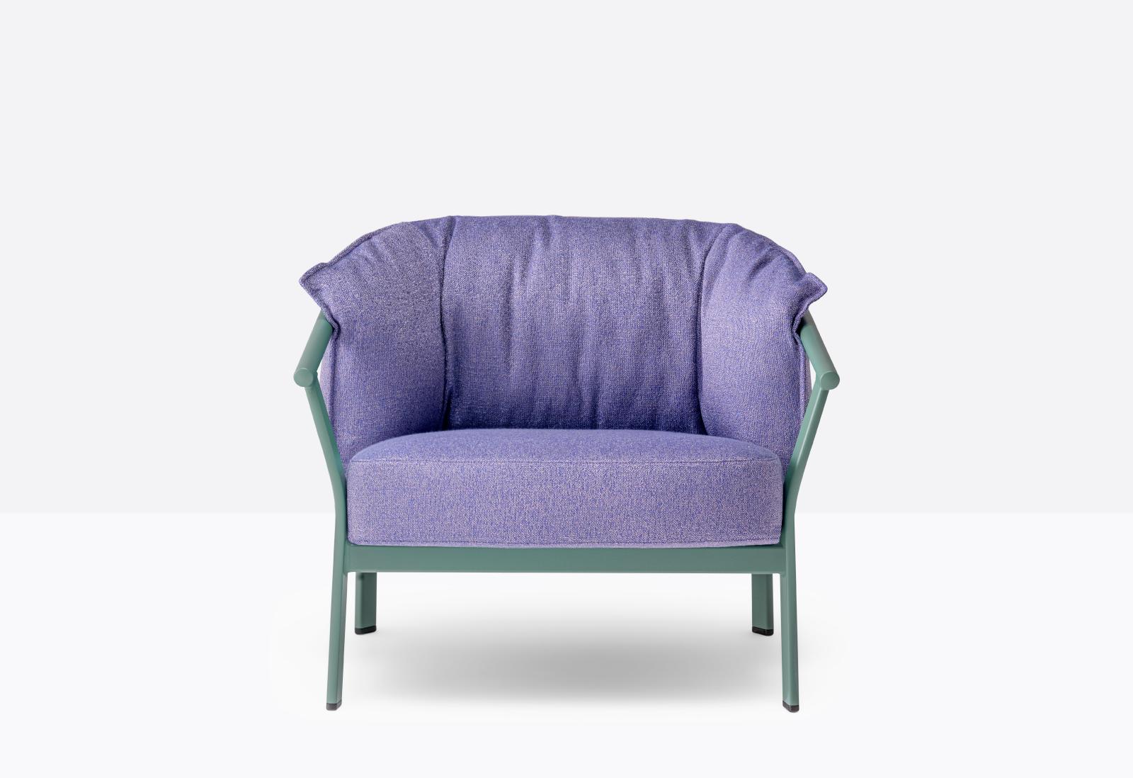 Lamorisse 3682 Stackable Armchair | Luxury Design | Pedrali