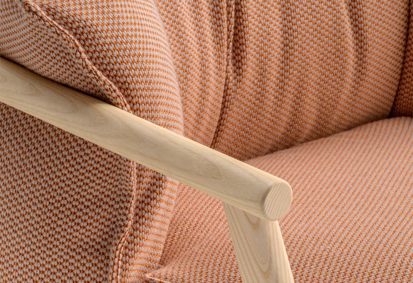 Lamorisse Wood 3689 Lounge Chair | Luxury Design | Pedrali