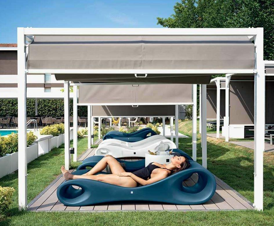 Slice Sunbed | Designed by Simone Micheli | Lyxo