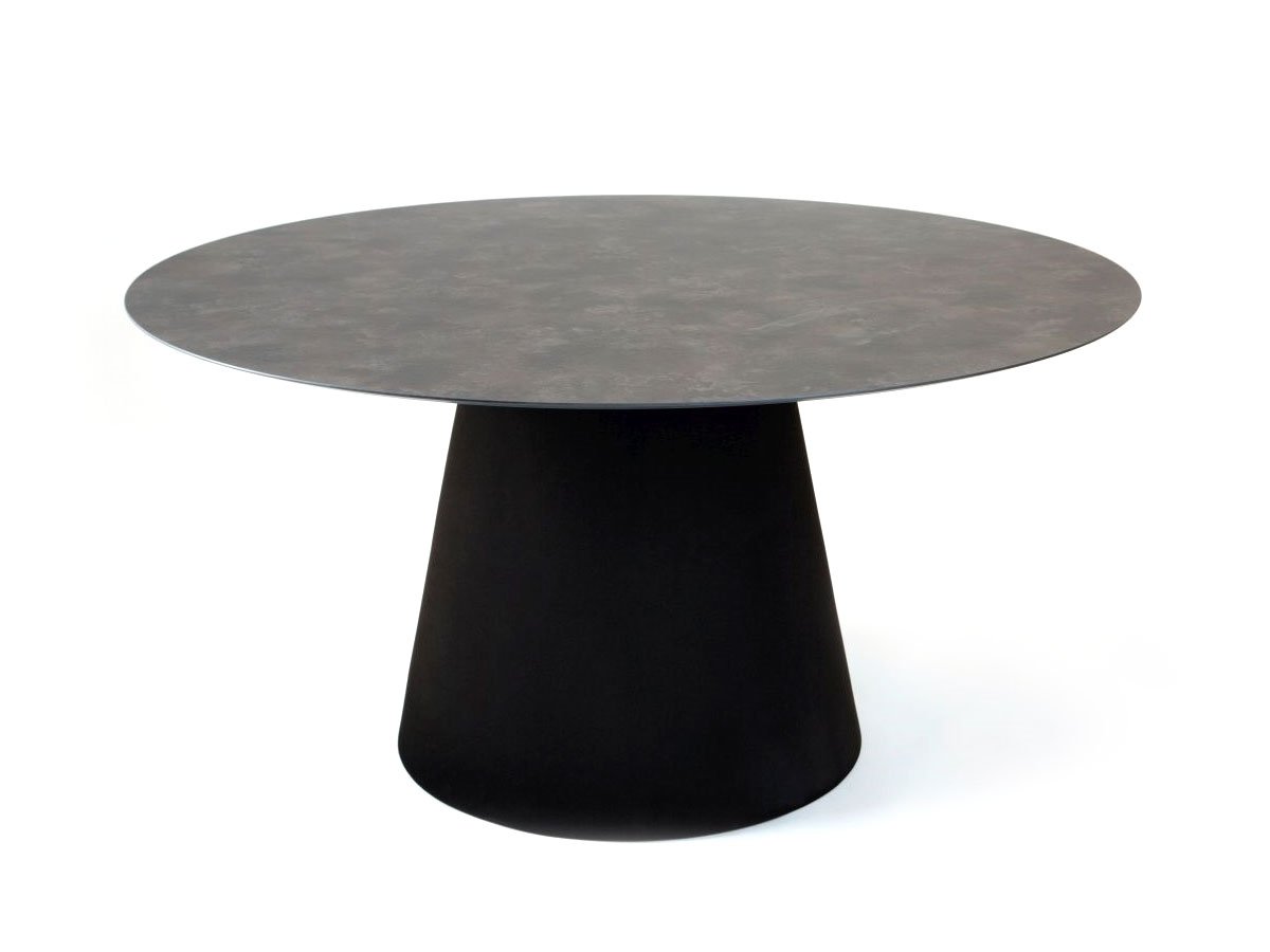 LouLou Large Table — Minimalist Sculptural Indoor/Outdoor Coffee Table by Serralunga