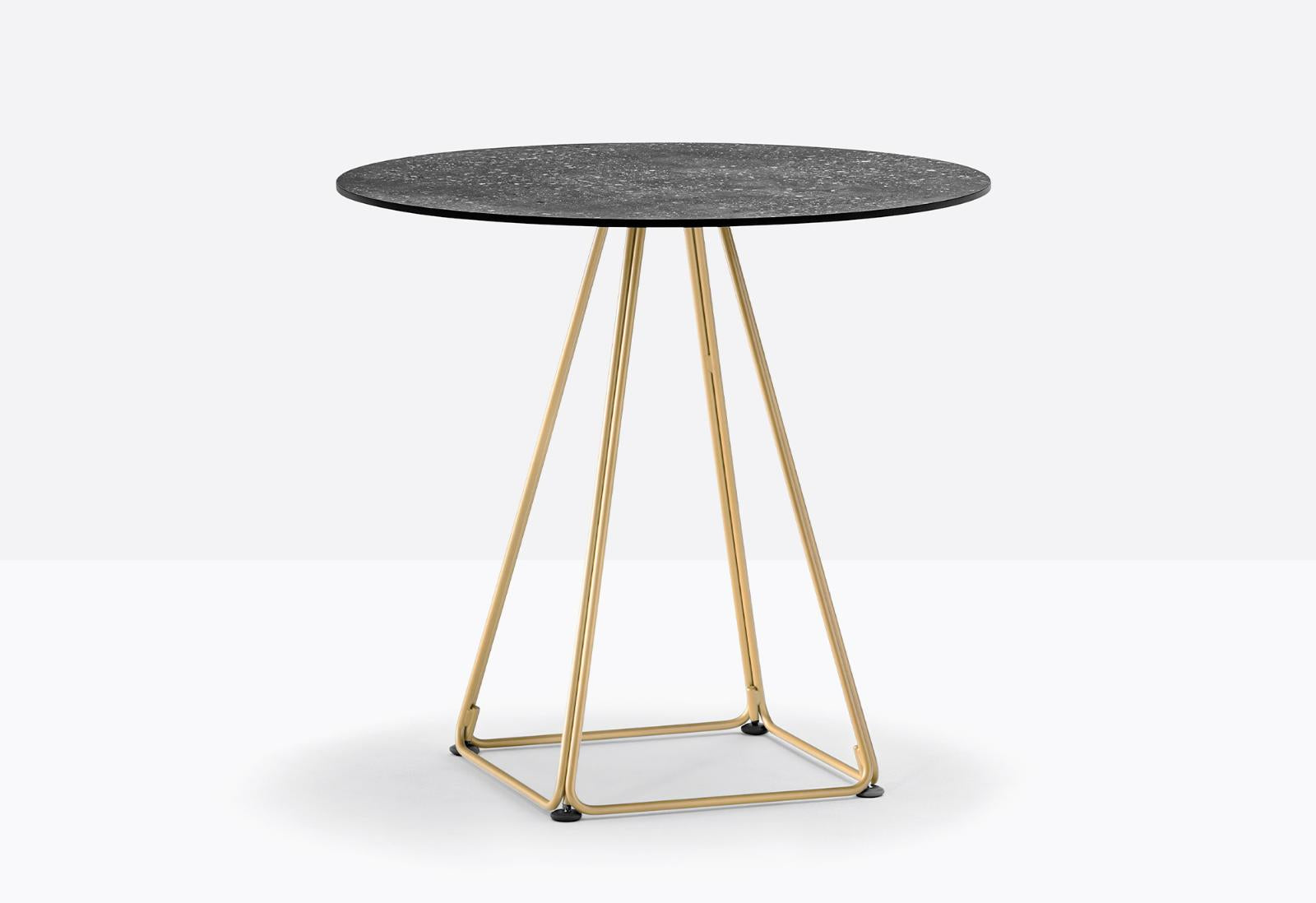 Lunar 5440 Dining Table | Luxury Design | Pedrali