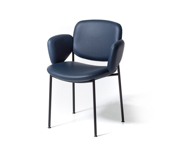 Macka Dining Chair with Armrests | Arrmet