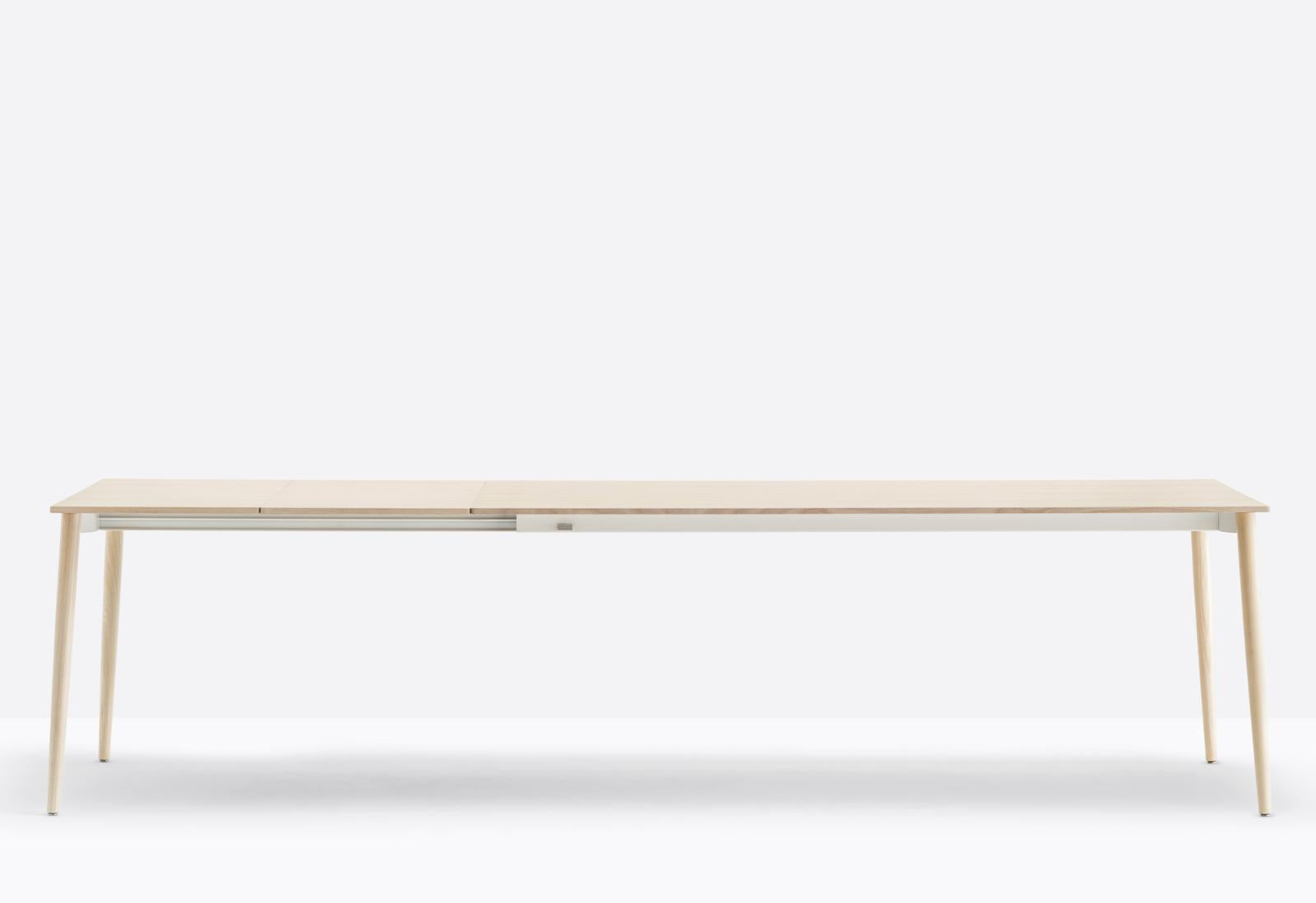 Malmö Extending Rectangular Dining Table | Luxury Design | Pedrali