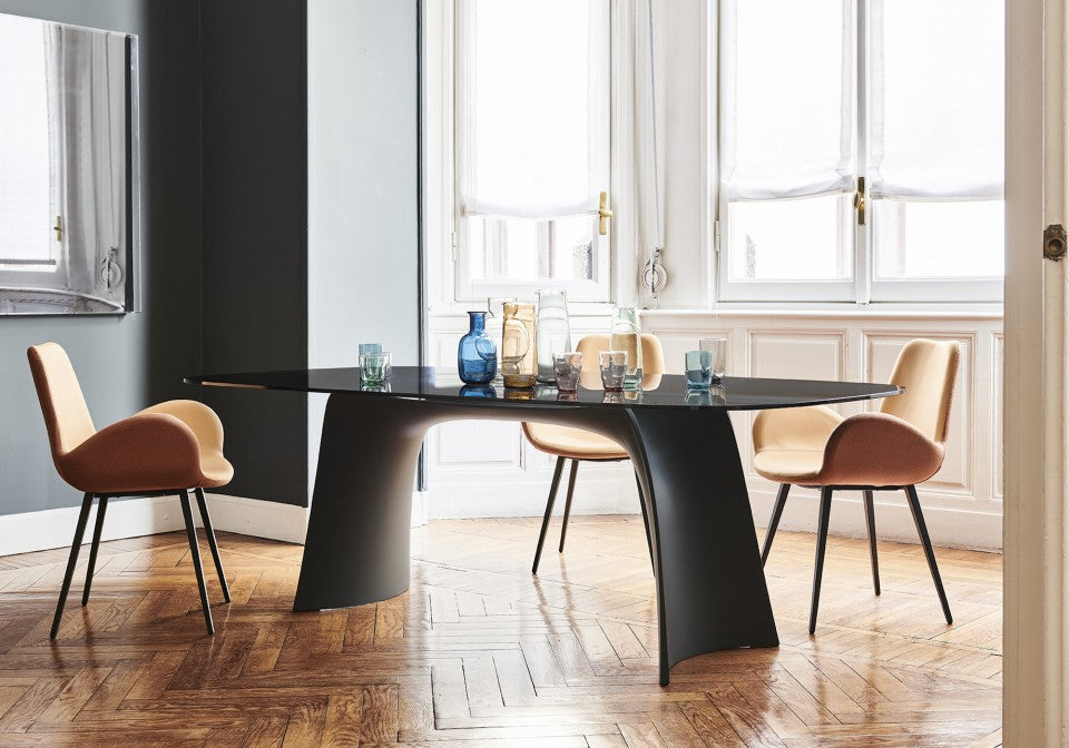 Moonlight Dining Table | Midj Contemporary Design