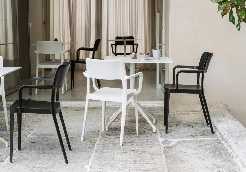 Nenè Stackable Dining Chair with Armrests | Set of two | Midj Contemporary Design