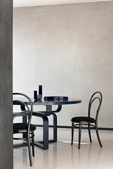 N.14 Dining Chair | Classic Design by Wiener GTV Design
