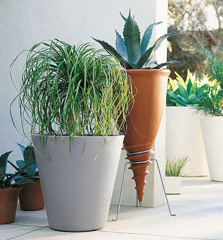 New Pot Vases — Modern Italian Indoor/Outdoor Planters by Serralunga
