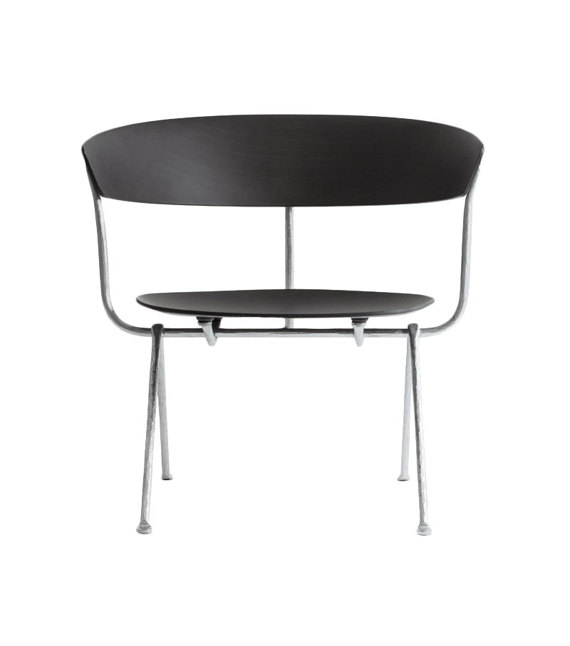 Officina Lounge Chair | Luxury Furniture | Designed by Ronan & Erwan Bouroullec | Magis