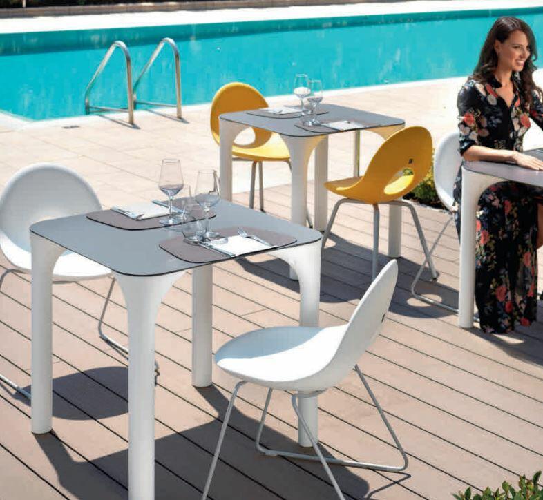 Pure Dining Table | Designed by Simone Micheli | Lyxo