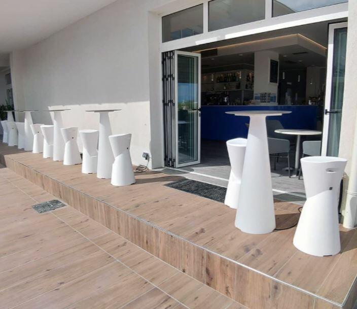 Dot Stool | Designed by Luigi Siard | Lyxo