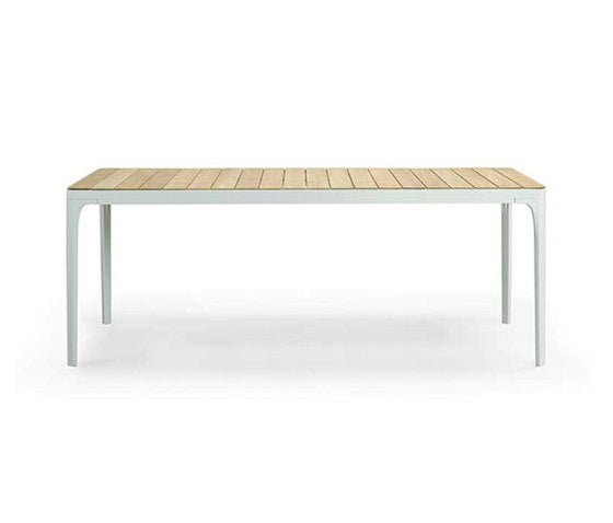Play XL Rectangular Dining Table | Ethimo