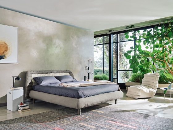 Plumeau Bed | Luxury Furniture Gervasoni