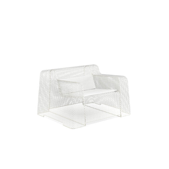 Ivy Lounge Chair | Luxury Outdoor Furniture | EMU