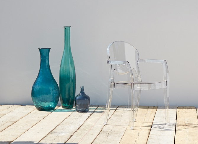 Igloo Stackable Chair with Armrests | Luxury Indoor | Scab Design