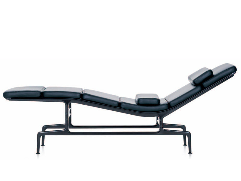 Vitra Soft Pad Chaise ES 106 | Luxury Chaise by Charles & Ray Eames