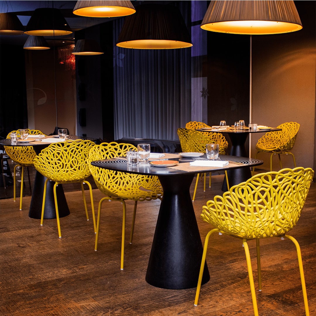 Bacana Dining Chair - Designed by Estudio Campana - Set of 2 - Qeeboo