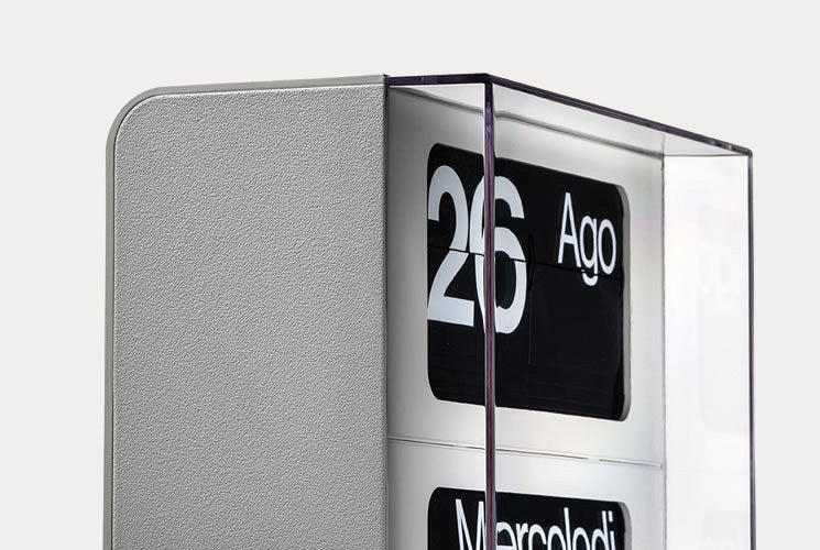 Dator 60 Iconic Vertical Table Wall Clock | Designed by Gino Valle | Solari Lineadesign