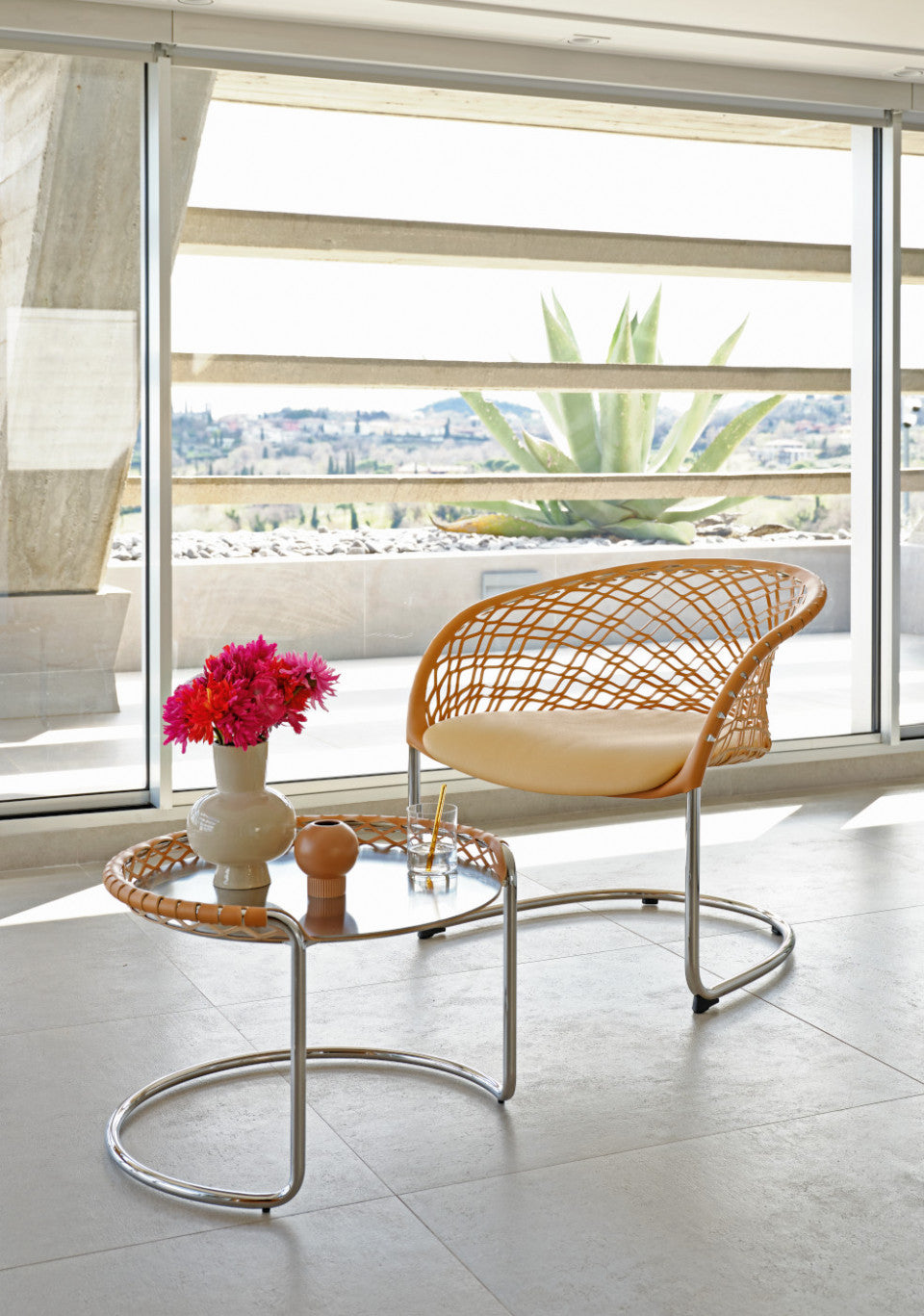 P47 Lounge Chair | Midj Contemporary Design