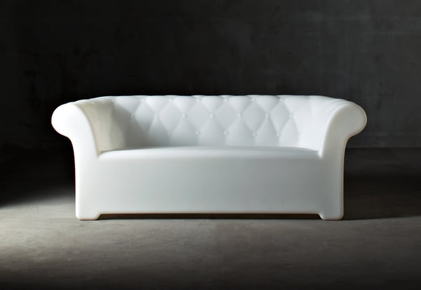 Sirchester Sofa — Modern Italian Indoor/Outdoor Chesterfield by Serralunga