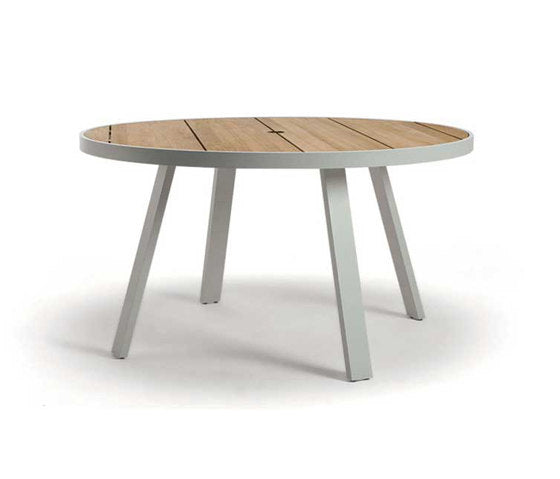 Swing Round Dining Table | Outdoor Luxury | Ethimo