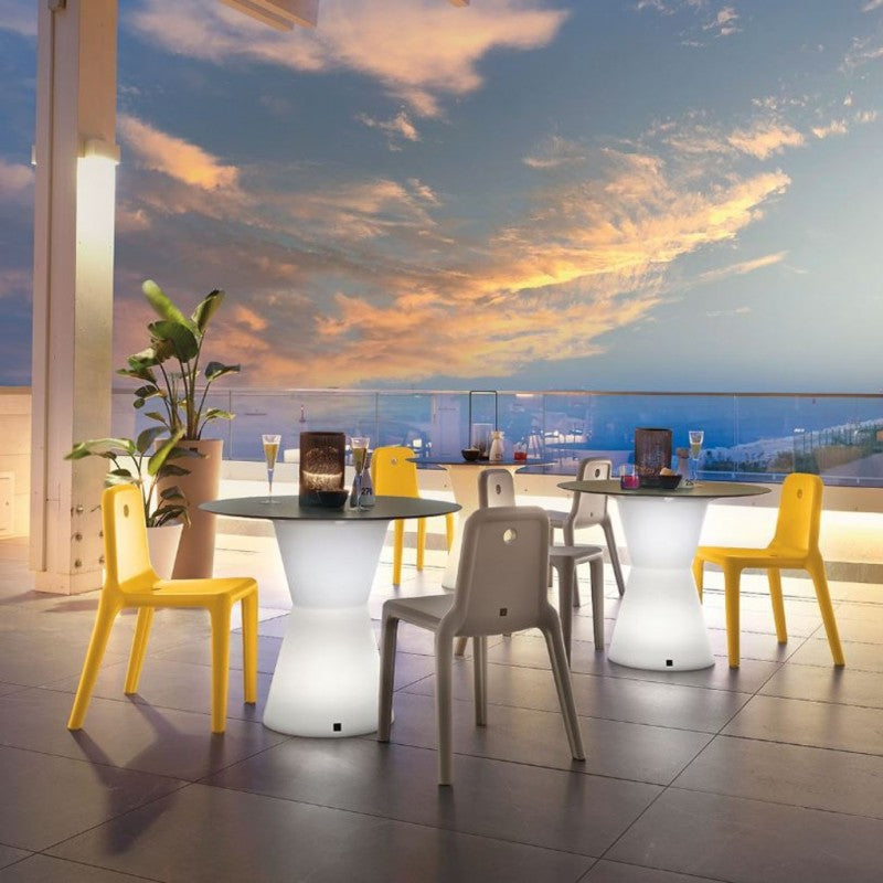 Mellow Stackable Dining Chair | Set of 2 | Lyxo