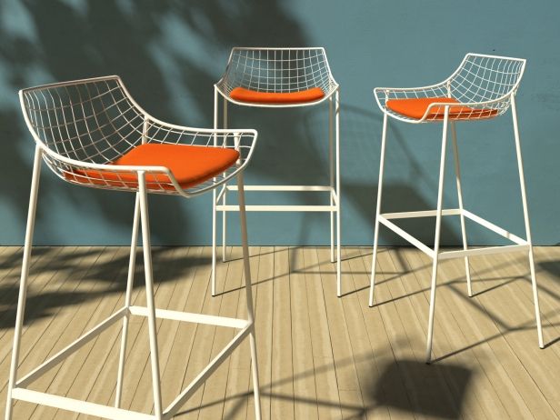 Summer Set Stool | Designed by Christophe Pillet | Varaschin