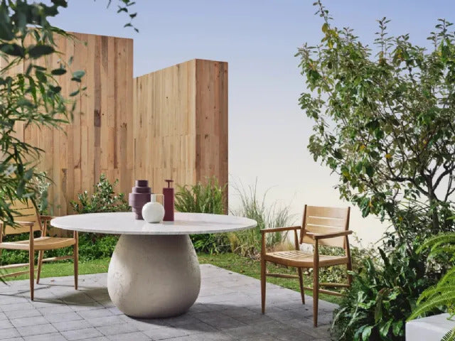 InOut 834 836 Round Dining Table | Luxury Furniture Gervasoni