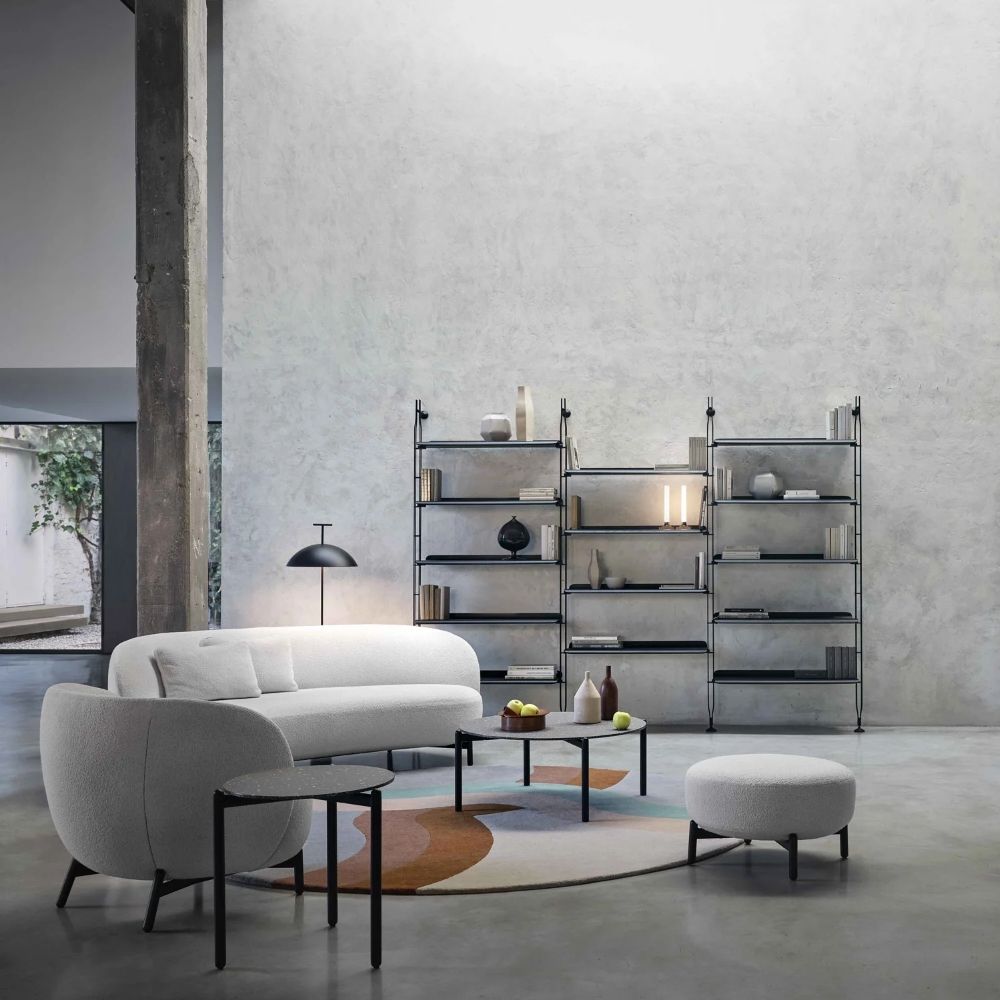 Undique Mas Side Table | Designed by Patricia Urquiola | Kartell