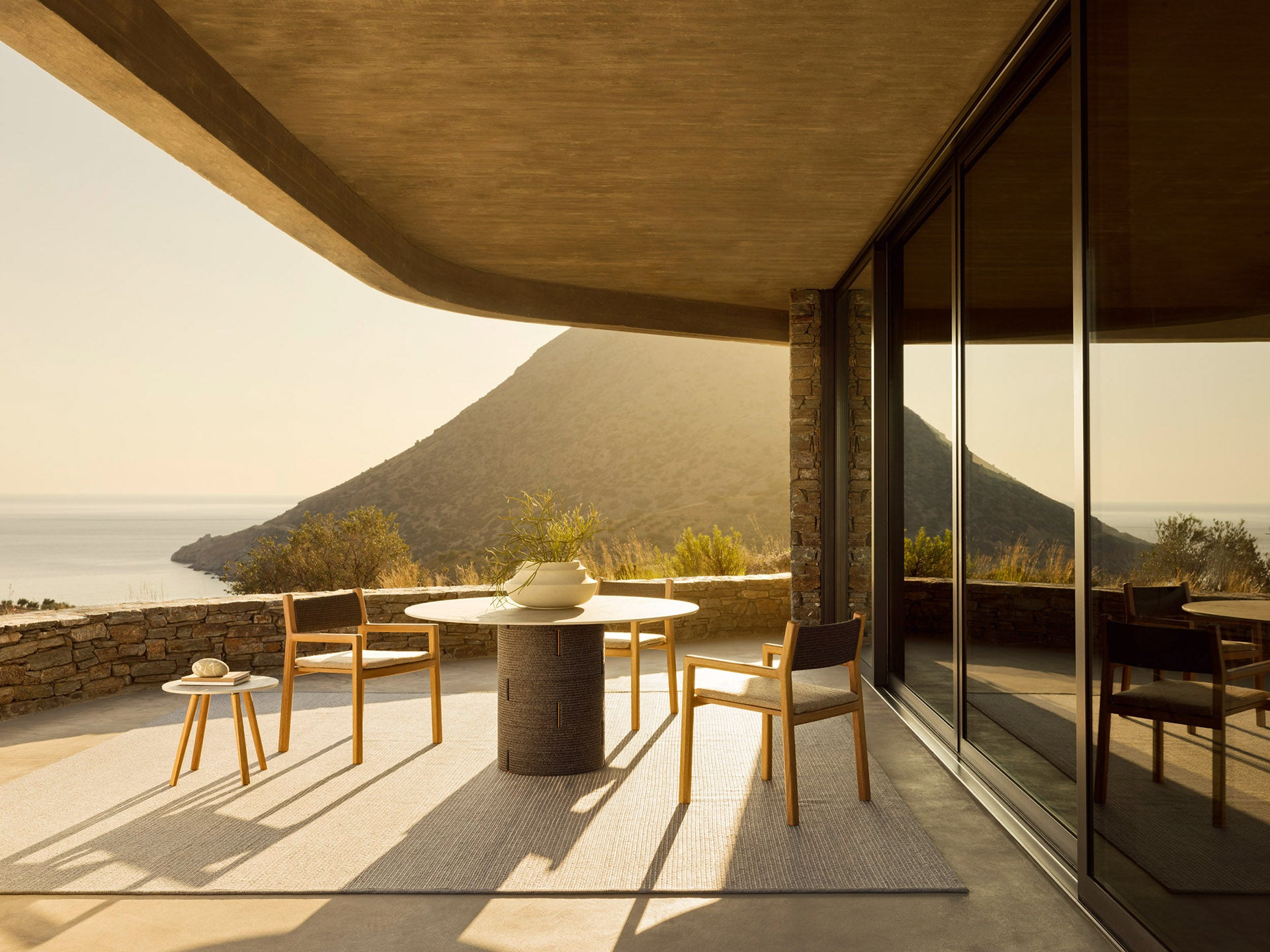 Gianna Round Outdoor Table | Designed by Monica Armani | Varaschin