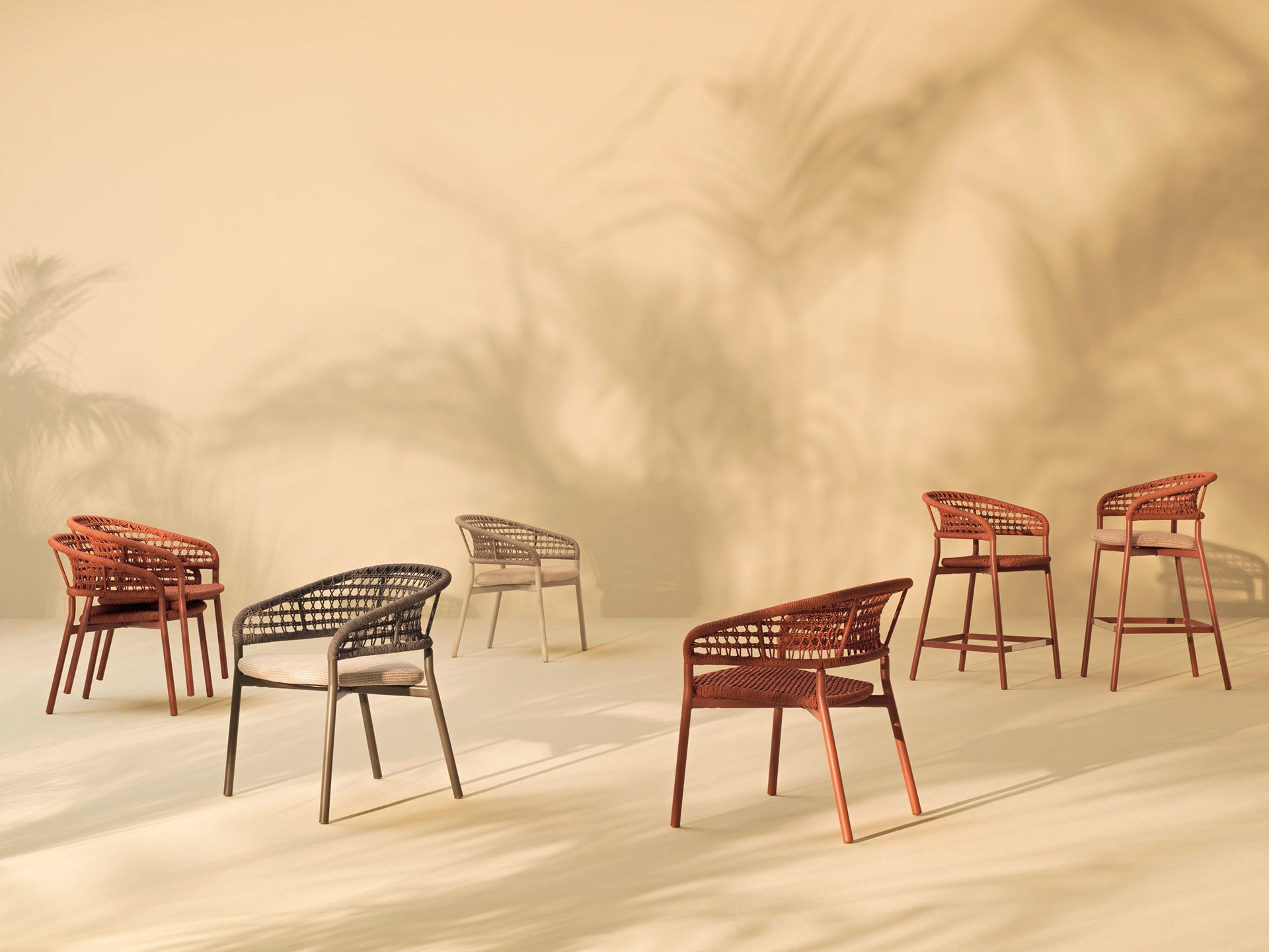 Plinto Outdoor Lounge Armchair | Designed by Pio & Tito Toso | Varaschin