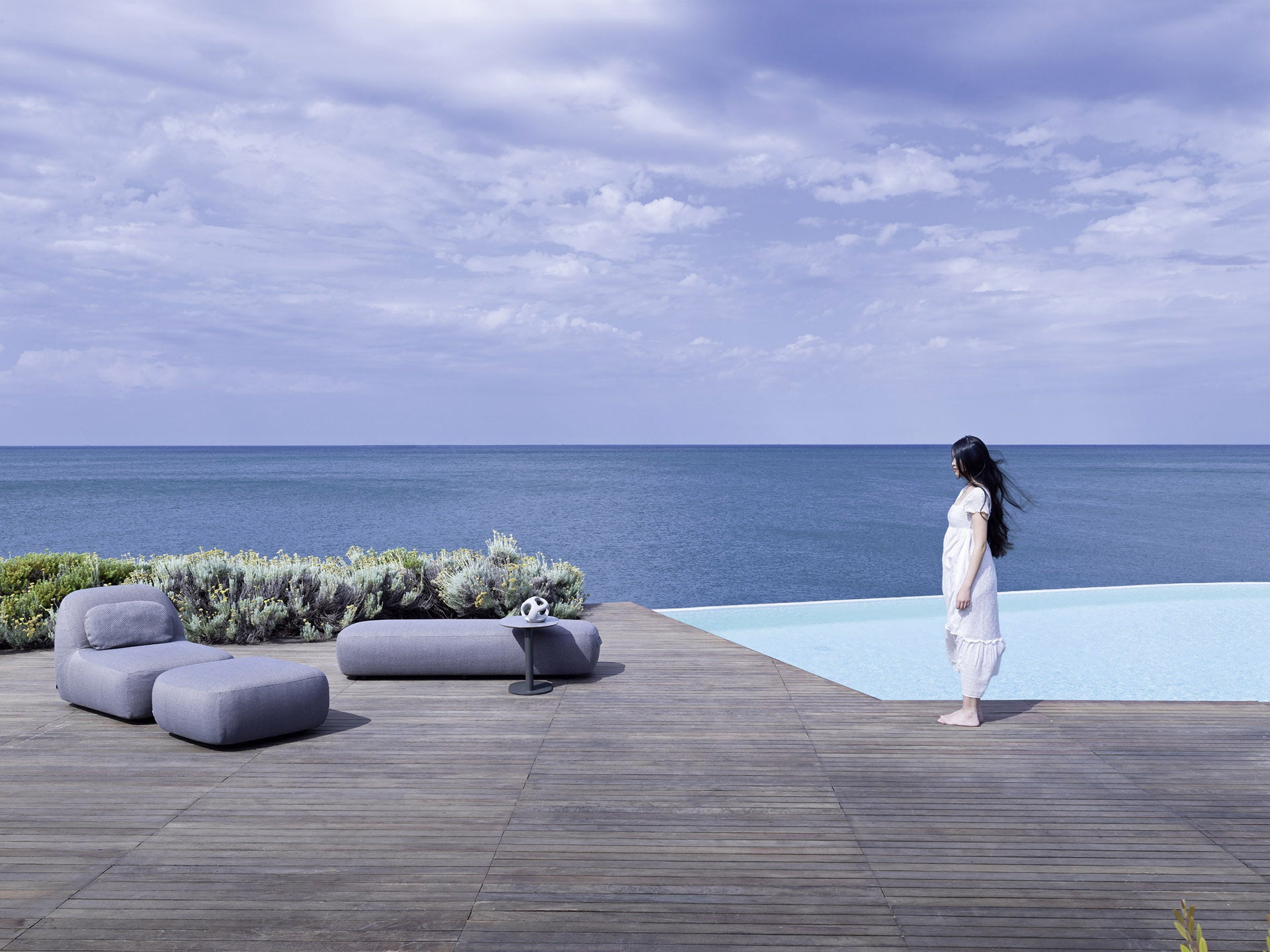 Reuse Outdoor Pouf | Designed by CalviBrambilla | Varaschin