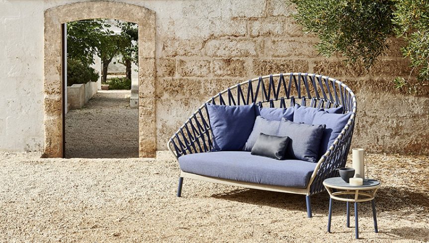 Emma Cross Daybed Compact | Designed by Monica Armani | Varaschin