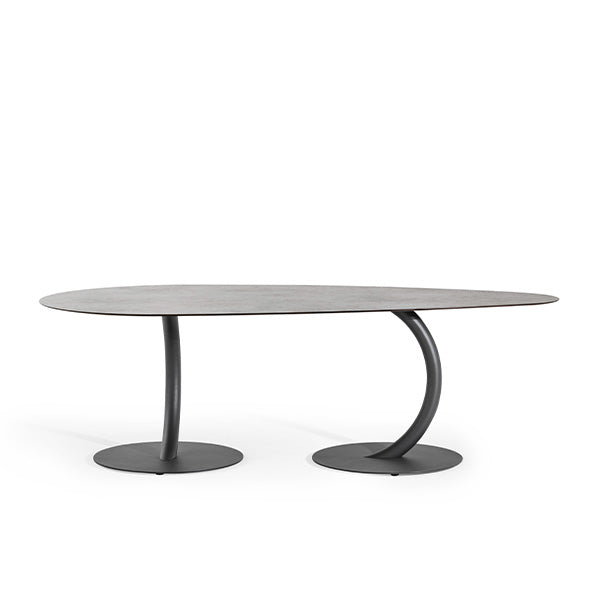 Flexion Oval Dining Table | Designed by Edoardo Gherardi | Varaschin