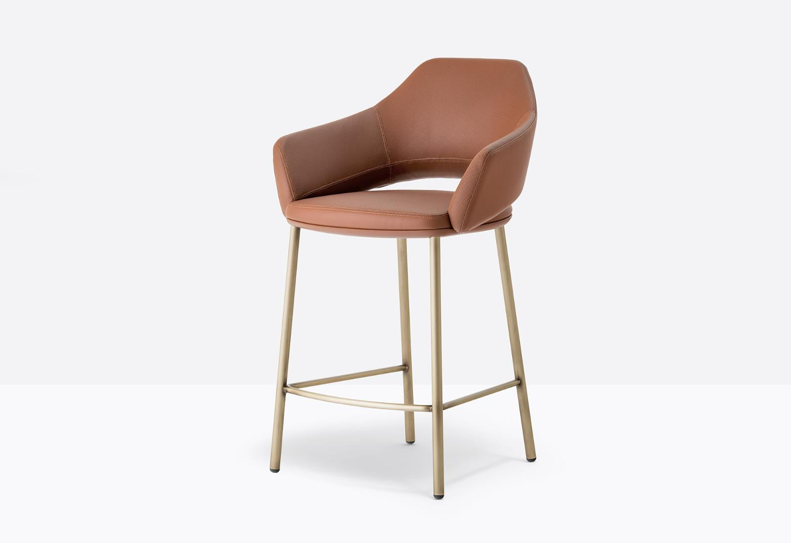 Vic Metal Dining Stool | Luxury Design | Pedrali