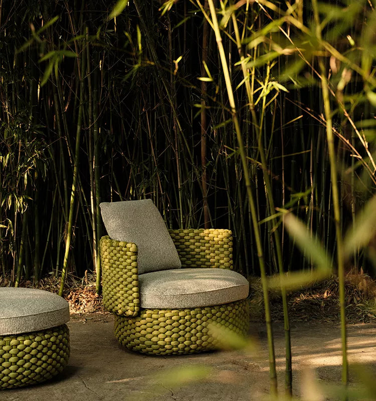 Oleia Swivel Armchair | Outdoor Luxury | Ethimo