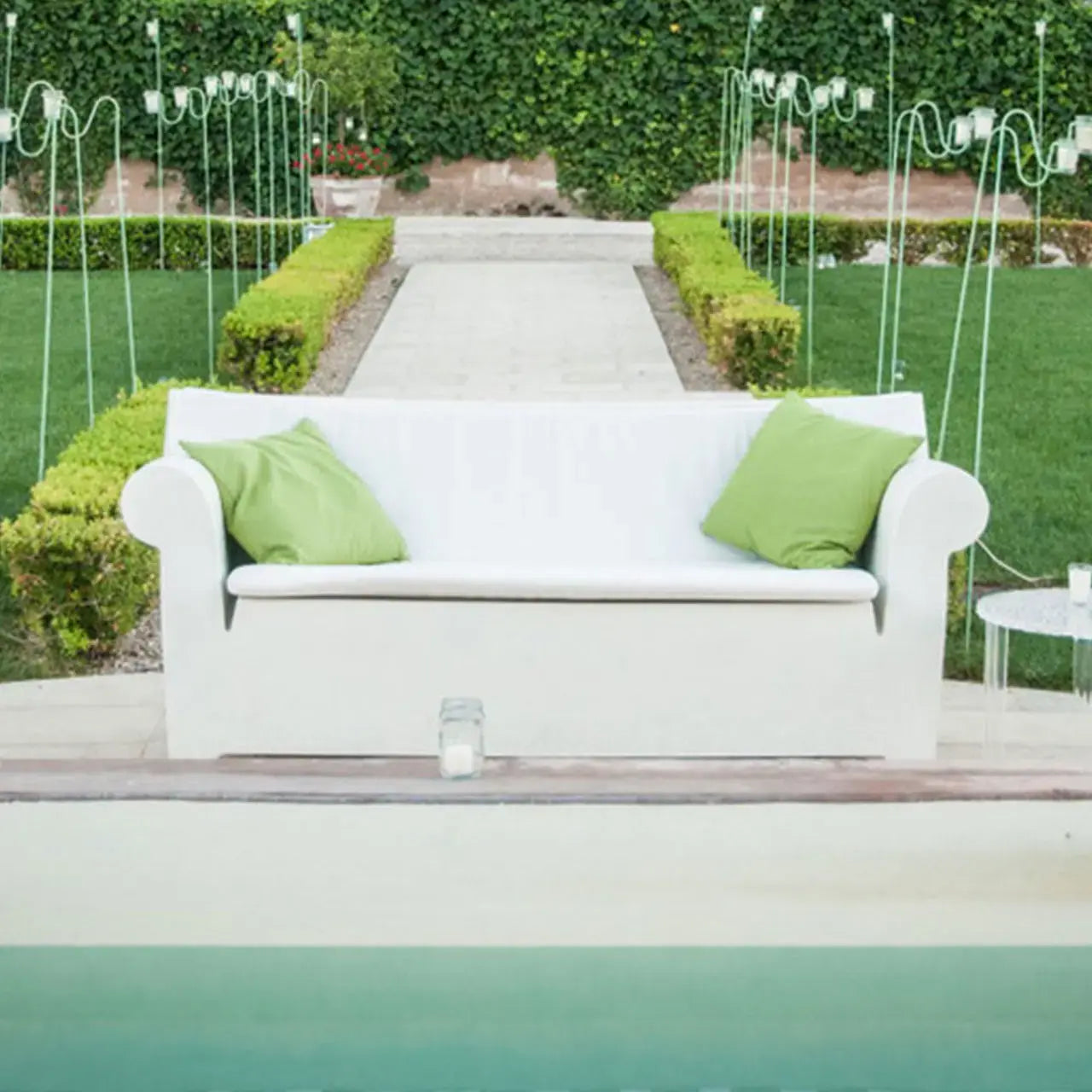 Bubble Club Sofa | Outdoor | Designed by Philippe Starck | Kartell