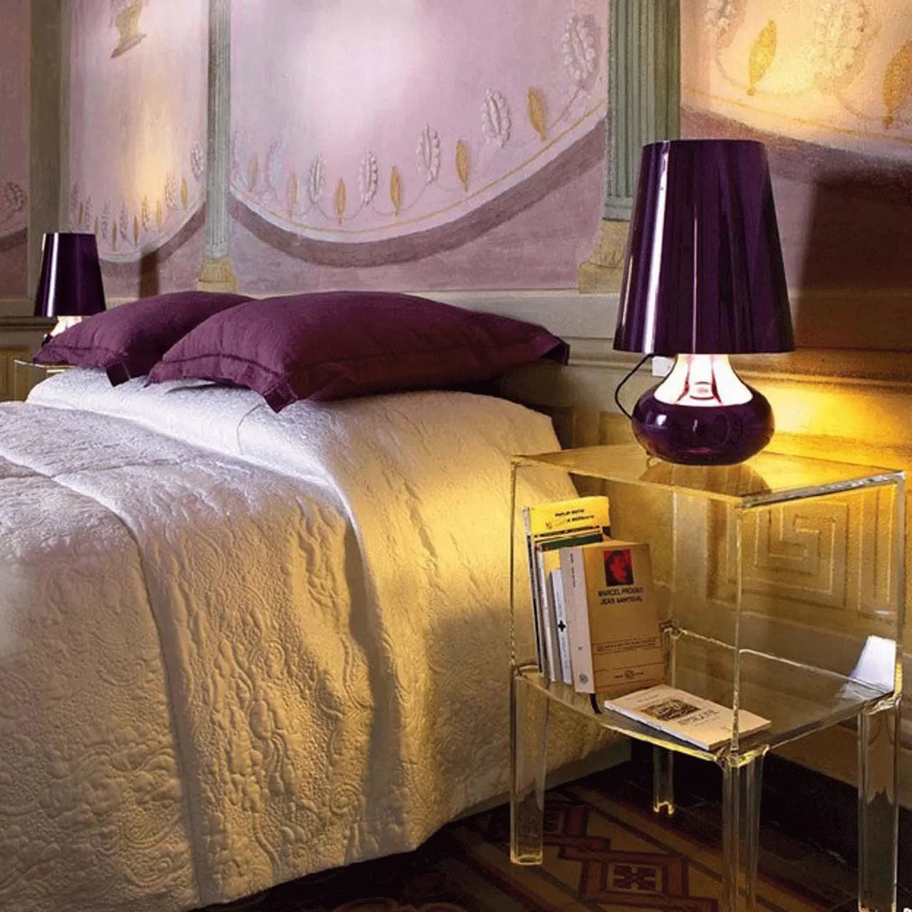 Cindy Table Lamp | Luxury Lighting | Kartell