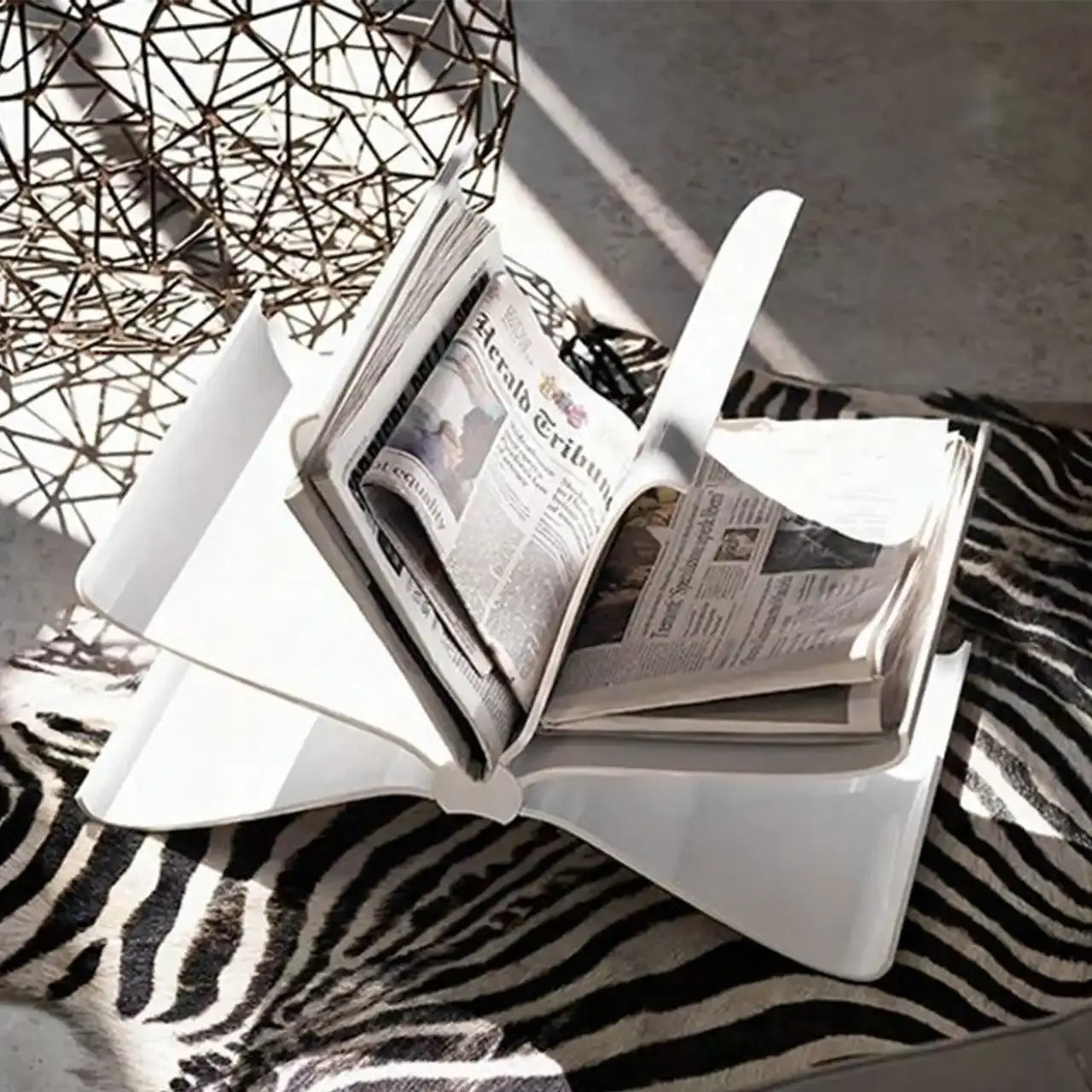 Front Page Magazine Rack | Luxury Furniture | Kartell