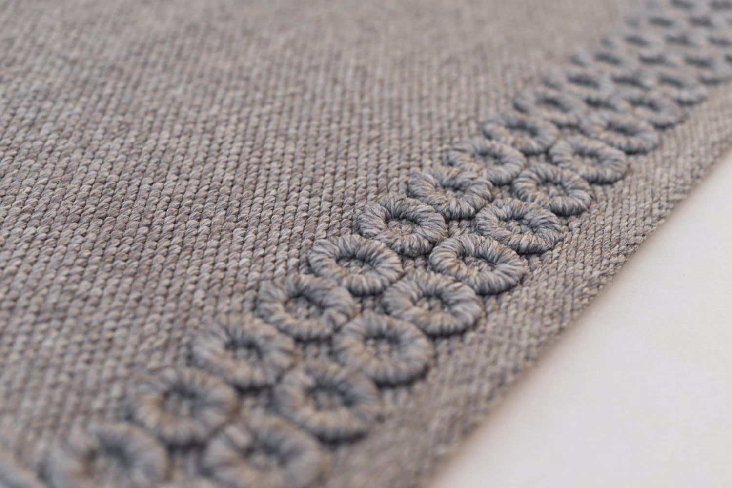 Carpet Quadro Rug | Luxury Talenti Outdoor Living