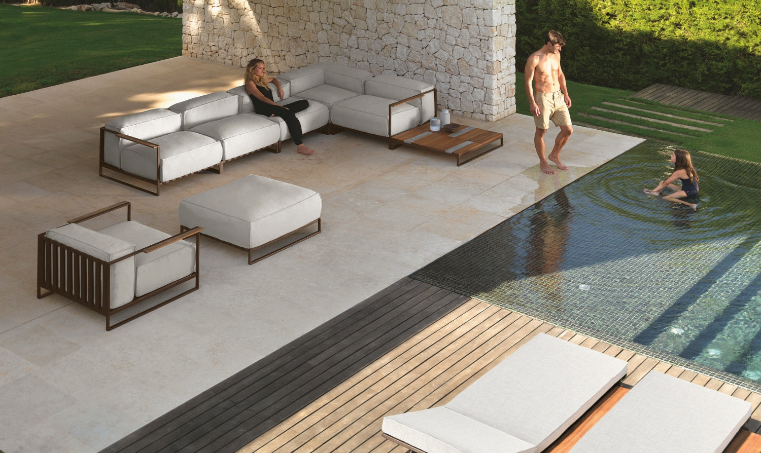 Casilda Square Coffee Table | Luxury Talenti Outdoor Living