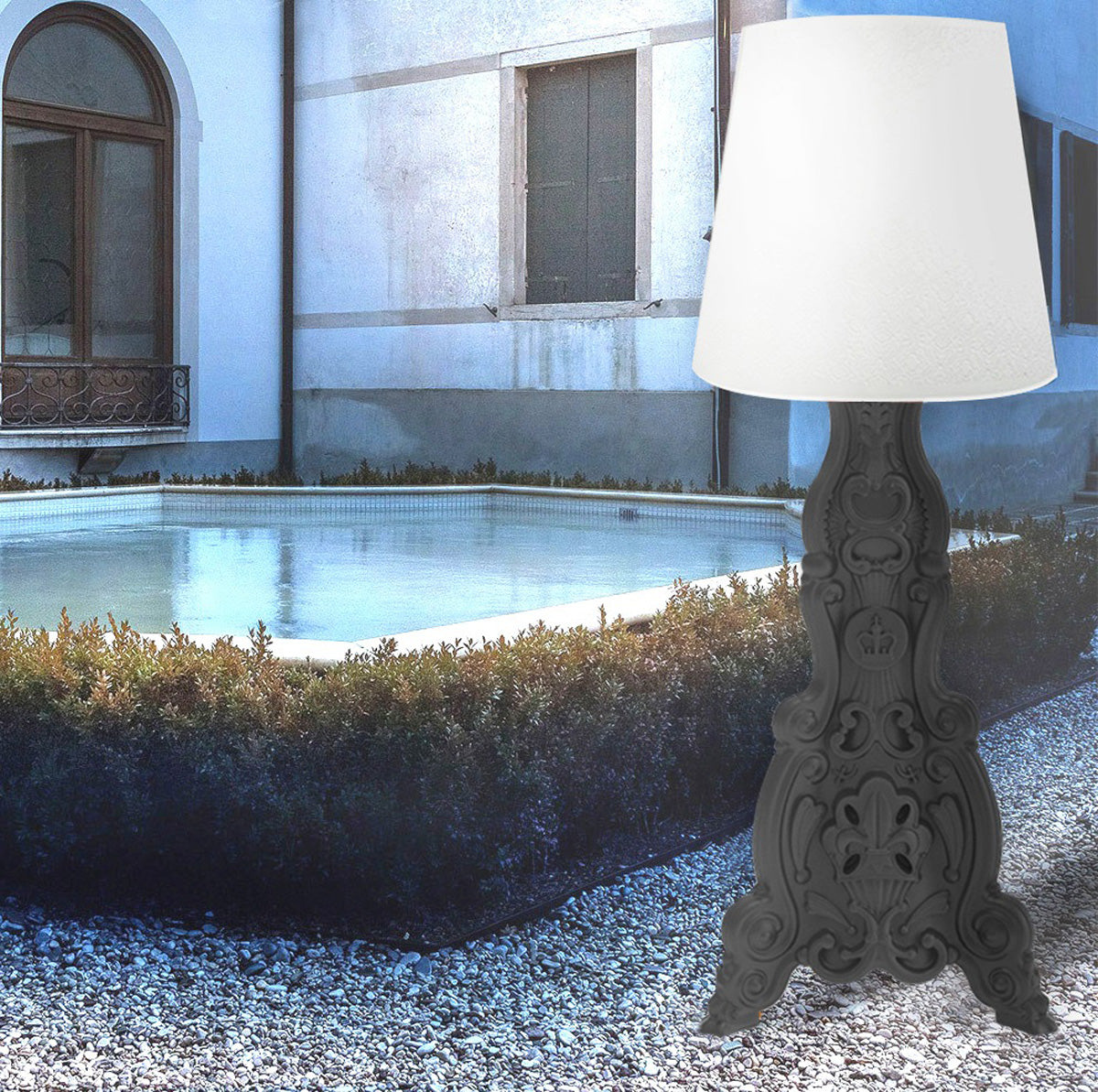 Madame of Love Floor Lamp | Designed by Moro&Pigatti | Slide Design